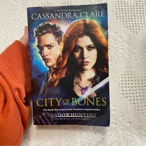 City Of Bones By Cassandra Clare